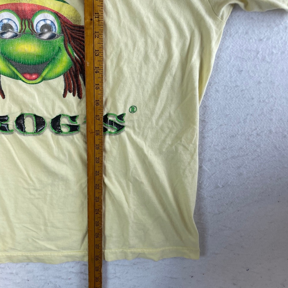 Senor Frog's Graphic T-Shirt Mens XL‎ Yellow Rasta Frog Distressed Vintage Style - Picture 9 of 10